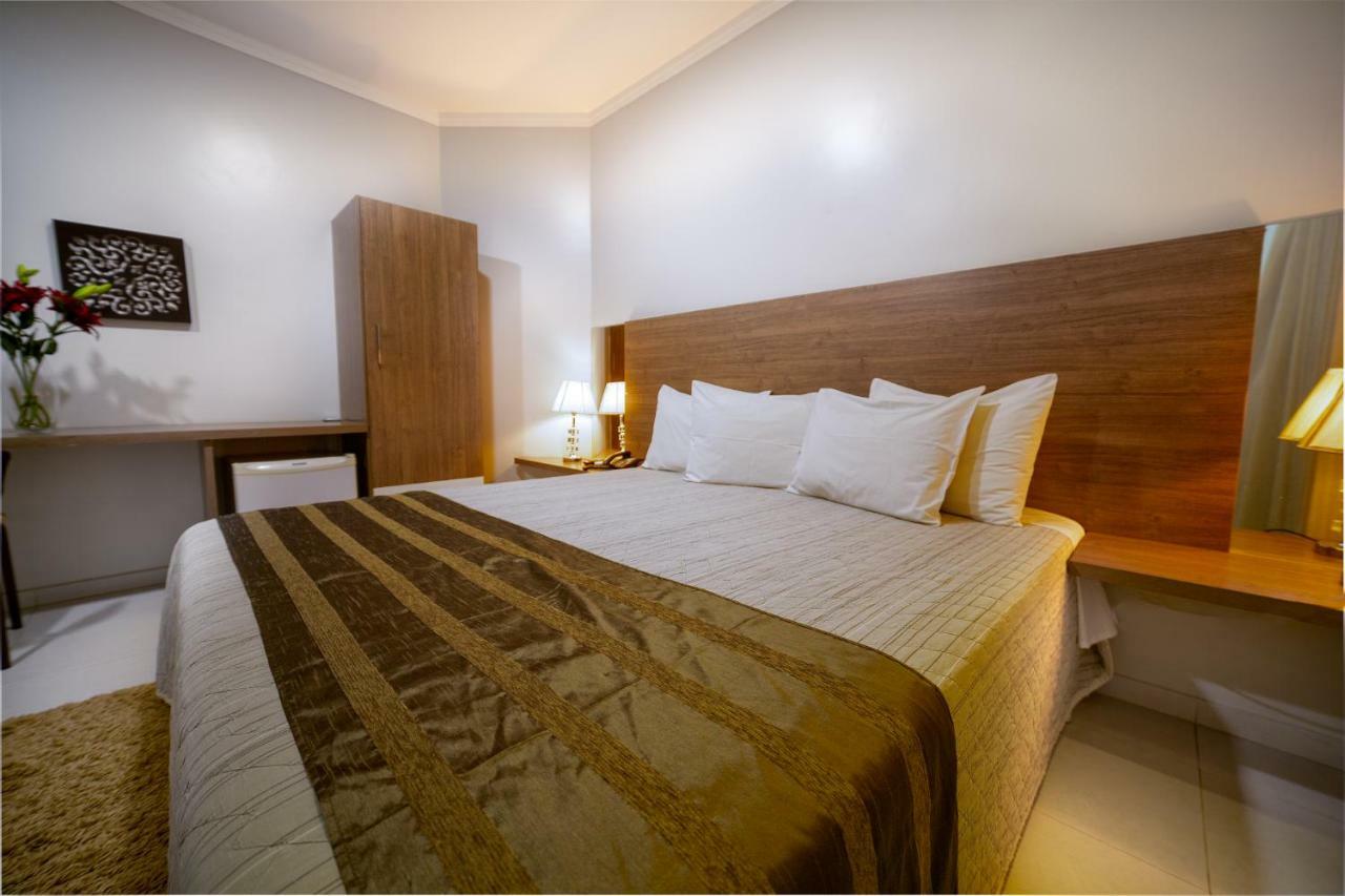 Hotel Porto Madeira Порту-Велю Екстер'єр фото